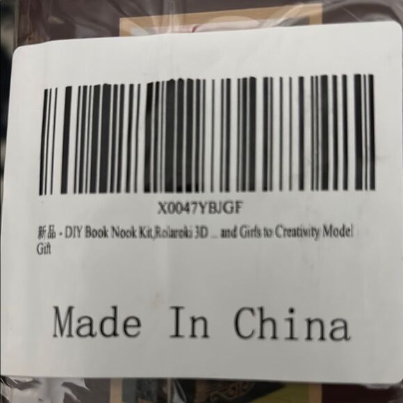 DIY Book Nook Kit for boys & girls to encourage creativity - Picture 3 of 11